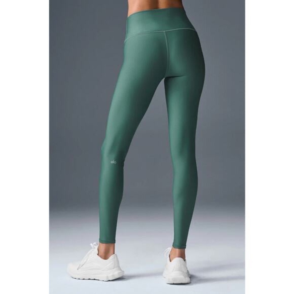 ALO Yoga 7/8-Length High-Waist Airlift Leggings Winter Ivy XS NWT - Picture 2 of 10